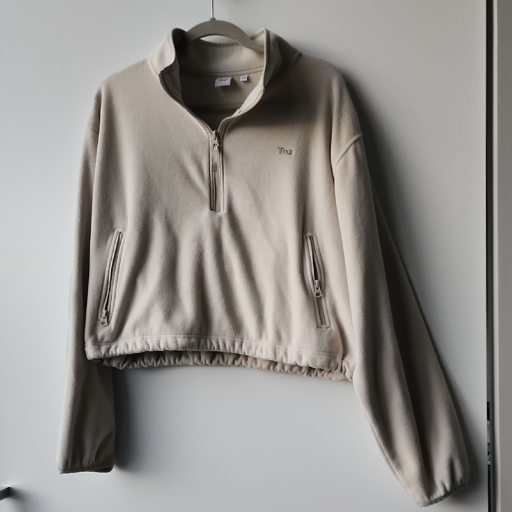 TNA Cropped Half-Zip Fleece Sweatshirt in Light Beige